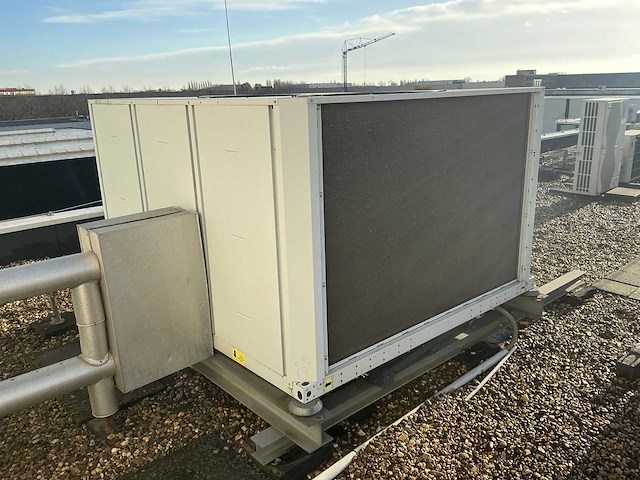 Carrier aquasnap koelinstallatie - afbeelding 15 van  21