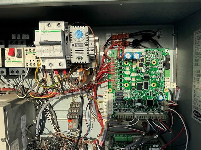 Carrier aquasnap koelinstallatie - afbeelding 9 van  21