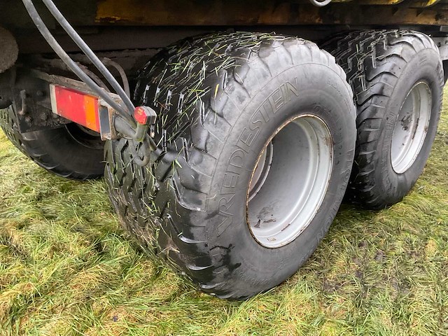 Carrier met container - afbeelding 2 van  11