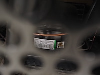 Carrier - afbeelding 8 van  9