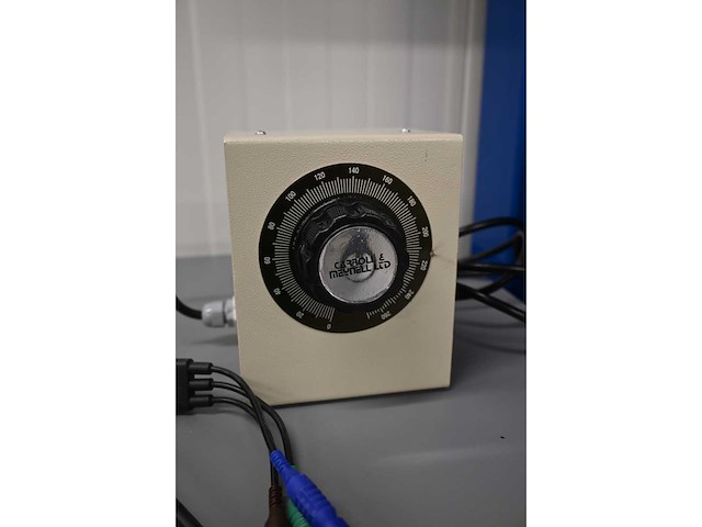 Carroll & meynell ltd cmv 3e-1 volt-test apparaat - afbeelding 2 van  4