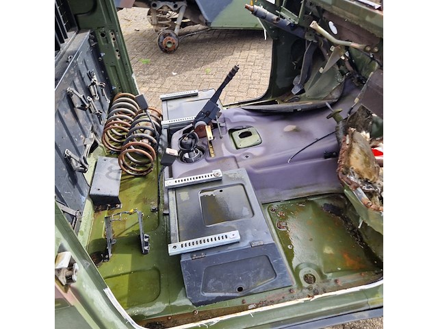 Carrosserie tbv personenvoertuig, mercedes-benz, g-klasse - afbeelding 10 van  29