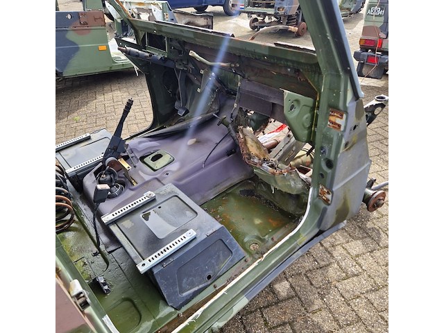 Carrosserie tbv personenvoertuig, mercedes-benz, g-klasse - afbeelding 13 van  29