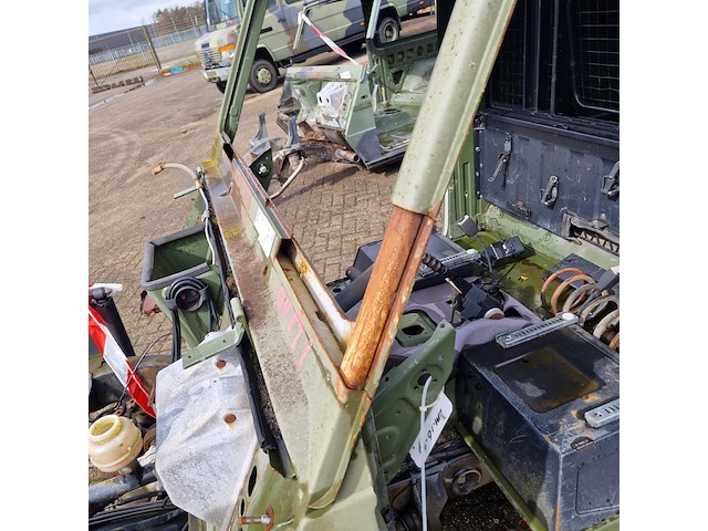 Carrosserie tbv personenvoertuig, mercedes-benz, g-klasse - afbeelding 22 van  29