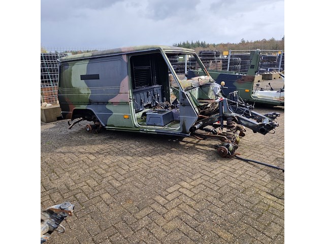 Carrosserie tbv personenvoertuig, mercedes-benz, g-klasse - afbeelding 12 van  29