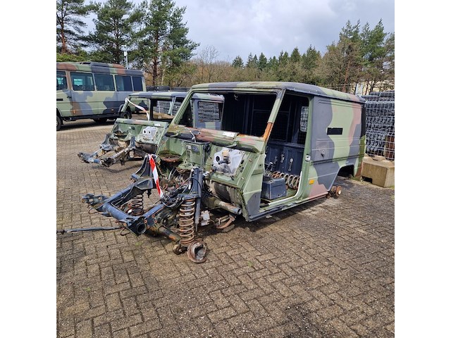 Carrosserie tbv personenvoertuig, mercedes-benz, g-klasse - afbeelding 27 van  29