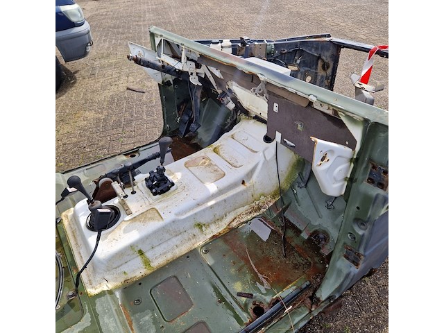 Carrosserie tbv personenvoertuig, mercedes-benz, g-klasse - afbeelding 13 van  43