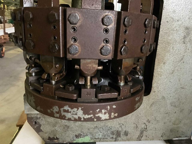 Carrousel ponsmachine - afbeelding 5 van  5