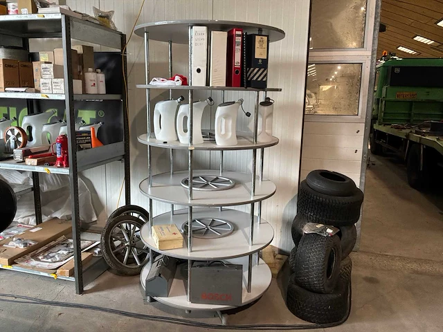 Carrousel winkelstelling - afbeelding 1 van  4