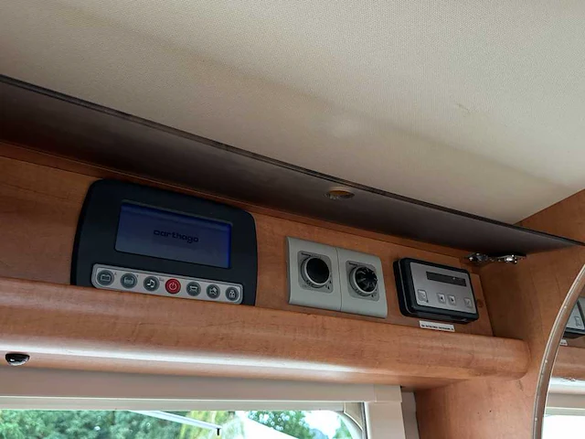 Carthago chic c-line i 4.2f 136pk 2011, klk-90-s - afbeelding 41 van  59