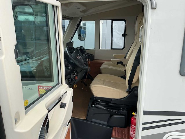 Carthago chic c-line i 4.9 camper - afbeelding 39 van  49