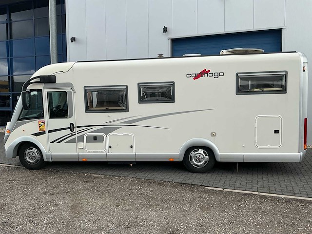 Carthago chic c-line i 4.9 camper - afbeelding 14 van  49