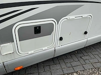 Carthago chic c-line i 4.9 camper - afbeelding 2 van  49