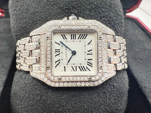 Cartier panthere | iced out with natural diamonds - afbeelding 9 van  13