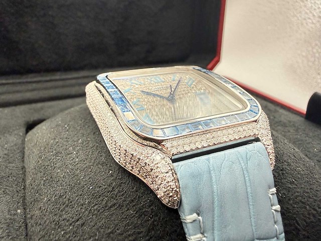Cartier santos "large" | iced out naturel diamonds | light blue - afbeelding 8 van  8