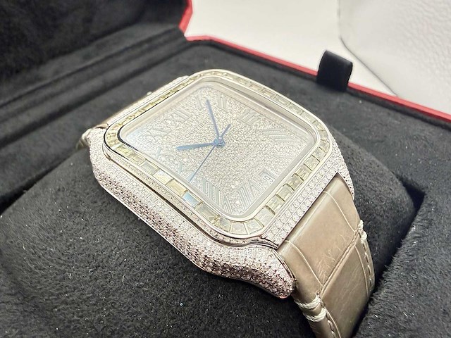 Cartier santos "large" | iced out naturel diamonds | light brown - afbeelding 11 van  11