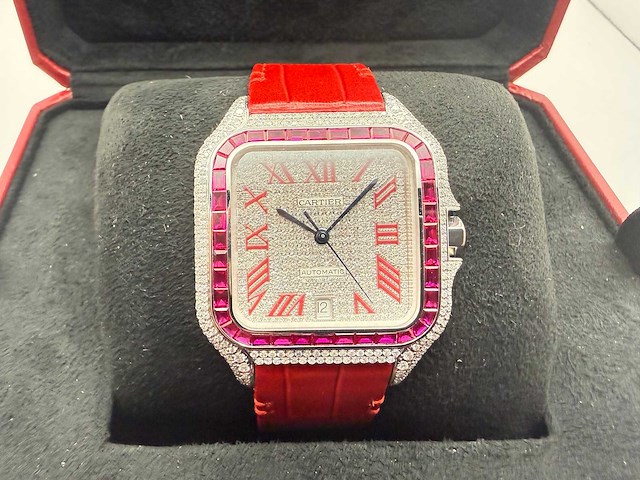 Cartier santos "large" | iced out naturel diamonds | red - afbeelding 1 van  10