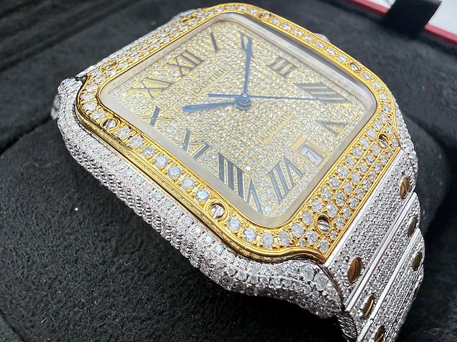 Cartier santos | wssa0018 | steel / gold | full iced out with natural diamonds | 2025 - afbeelding 13 van  13