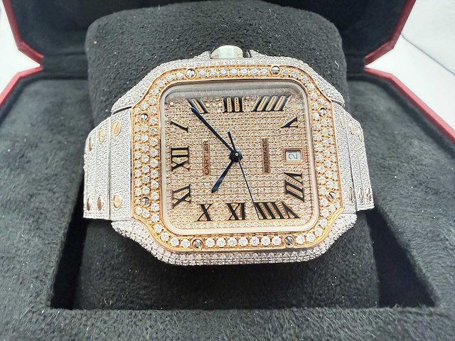 Cartier santos | wssa0018 | steel / rose gold | full iced out with natural diamonds | 2025 - afbeelding 8 van  13