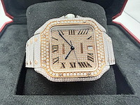 Cartier santos | wssa0018 | steel / rose gold | full iced out with natural diamonds | 2025 - afbeelding 8 van  13