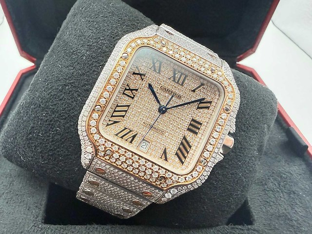 Cartier santos | wssa0018 | steel / rose gold | full iced out with natural diamonds | 2025 - afbeelding 7 van  13