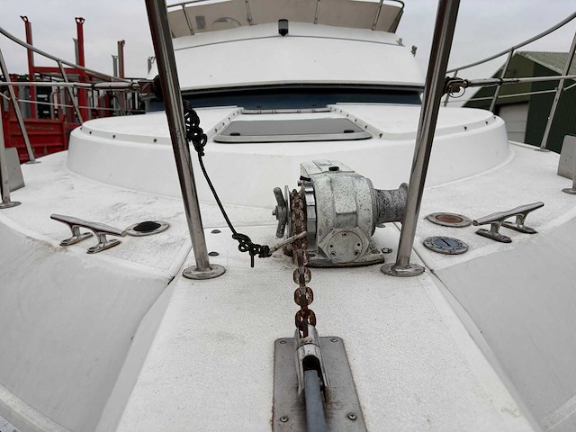 Carver - 1990 - 27 fly bridge - motorjacht - afbeelding 24 van  26