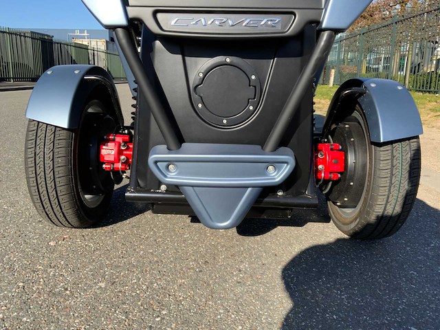 Carver s+ personenauto 80km/h cabriolet - afbeelding 2 van  31