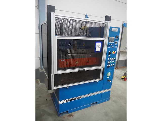 Carver - afbeelding 1 van  14