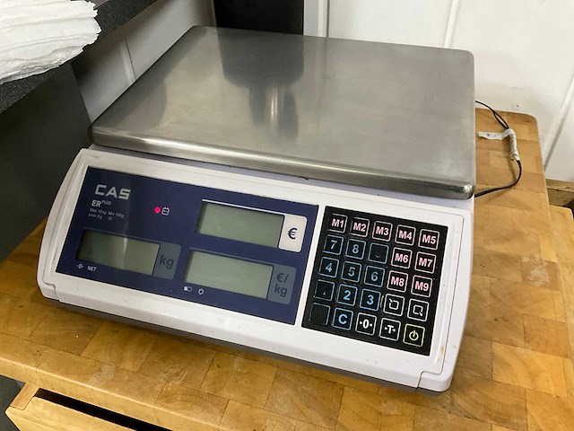 Cas er plus weegschaal (3x) - afbeelding 1 van  7