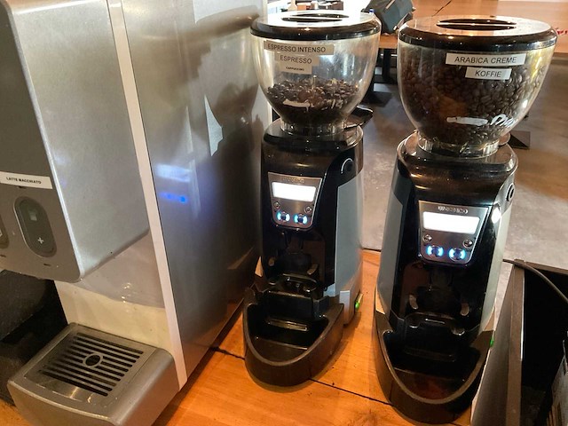 Casadio enea od on demand koffiemolen - afbeelding 1 van  1