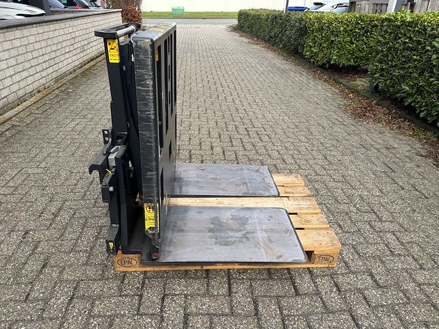 Cascade - fem 3 push & pull - forklift accessory - afbeelding 6 van  7