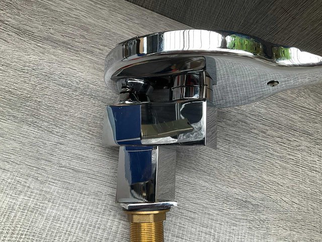 Cascade design wastafelkraan - afbeelding 5 van  5