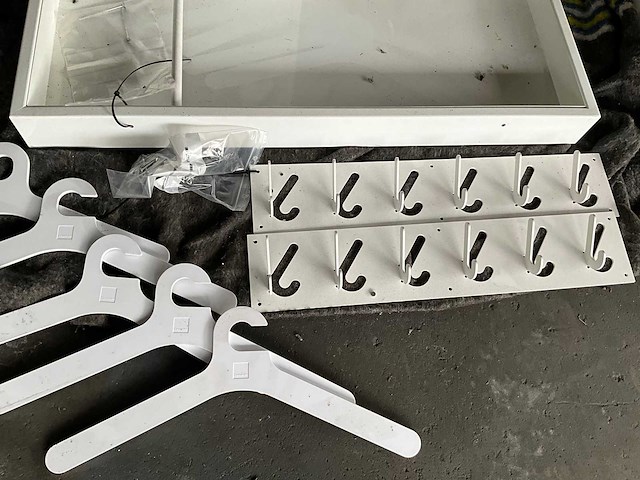 Cascando kapstok v.v haken en hangers - afbeelding 3 van  4