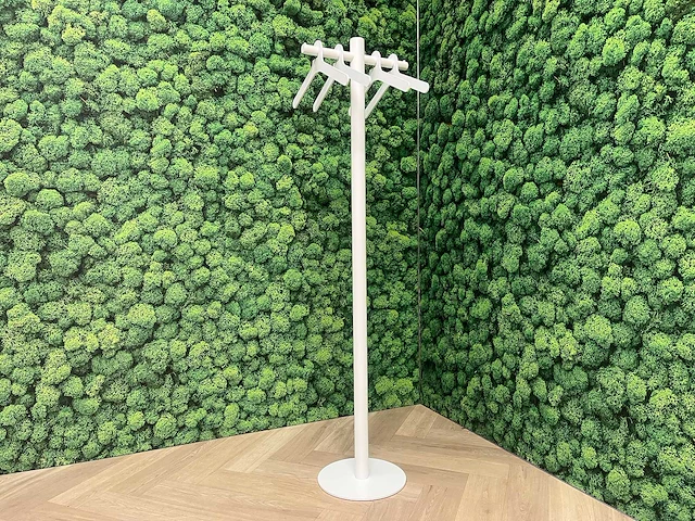 Cascando pole - design garderobe - afbeelding 2 van  9