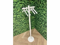 Cascando pole - design garderobe - afbeelding 6 van  9
