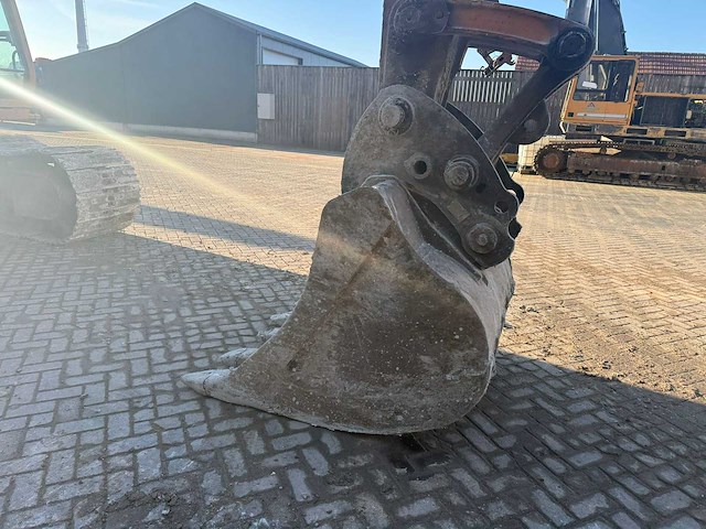 Case - 1288 - 7780 uren - rupsgraafmachine - afbeelding 9 van  11