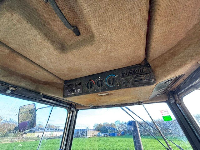 Case - 1455 xl - 4-wheel drive tractor - 1988 - afbeelding 9 van  17