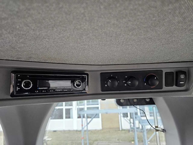 Case - 2019 - 821 e - wielllader - afbeelding 6 van  19