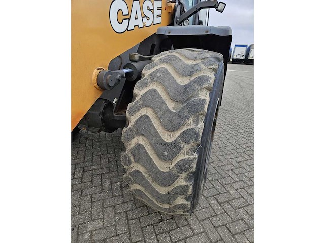 Case - 2019 - 821 e - wielllader - afbeelding 8 van  19