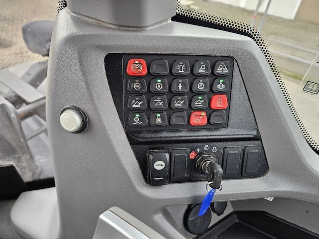 Case - 2019 - 821g - shovel 4x4 - afbeelding 5 van  24