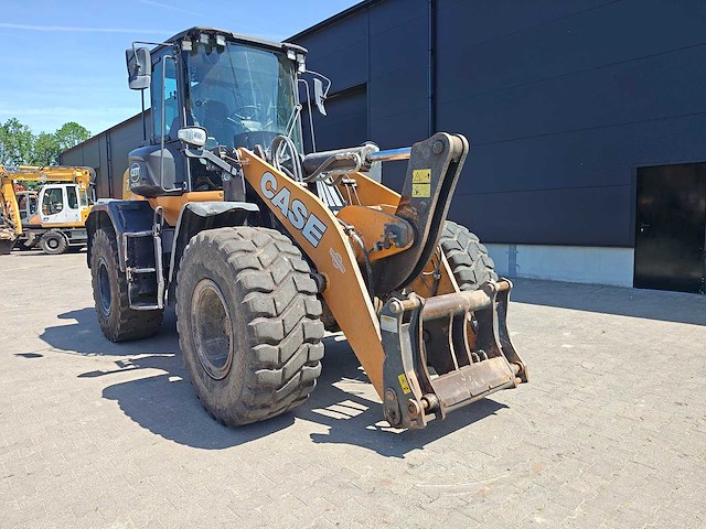 Case - 2022 - 721g - shovel - afbeelding 3 van  37