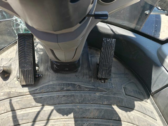 Case - 2022 - 721g - shovel - afbeelding 14 van  37