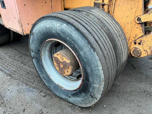 Case 688b-p banden graafmachine - afbeelding 4 van  40