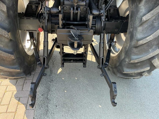 Case 745xl tweewielaangedreven landbouwtractor - afbeelding 11 van  31