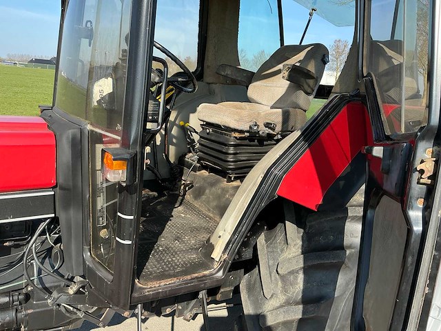 Case 745xl tweewielaangedreven landbouwtractor - afbeelding 22 van  31
