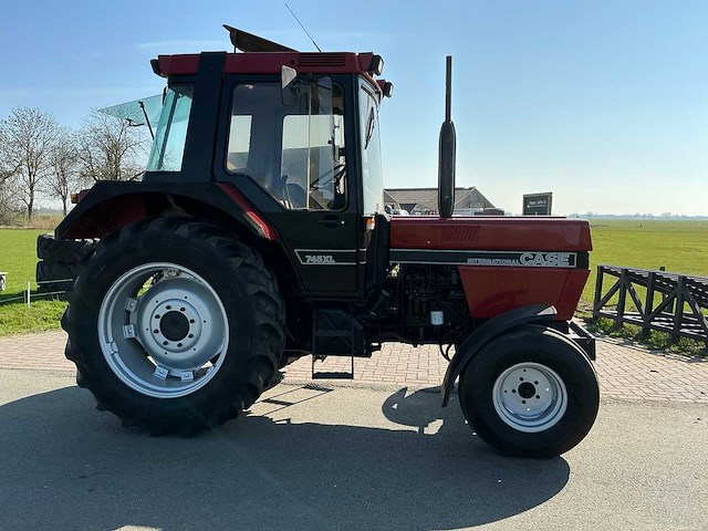 Case 745xl tweewielaangedreven landbouwtractor - afbeelding 7 van  31
