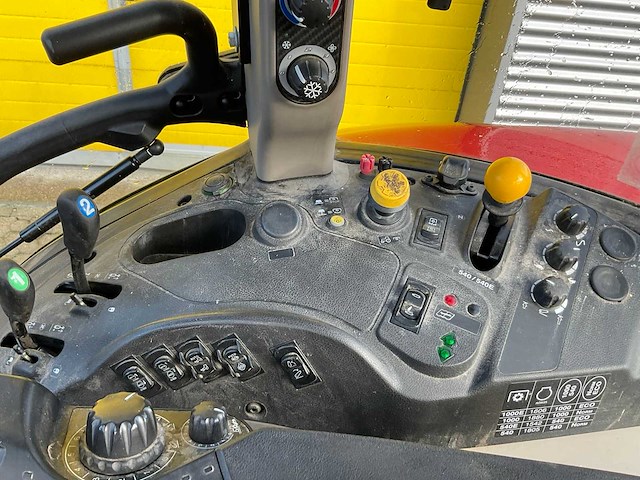 Case ih - luxxum 110 - 4-wheel drive tractor - 2019 - afbeelding 16 van  25