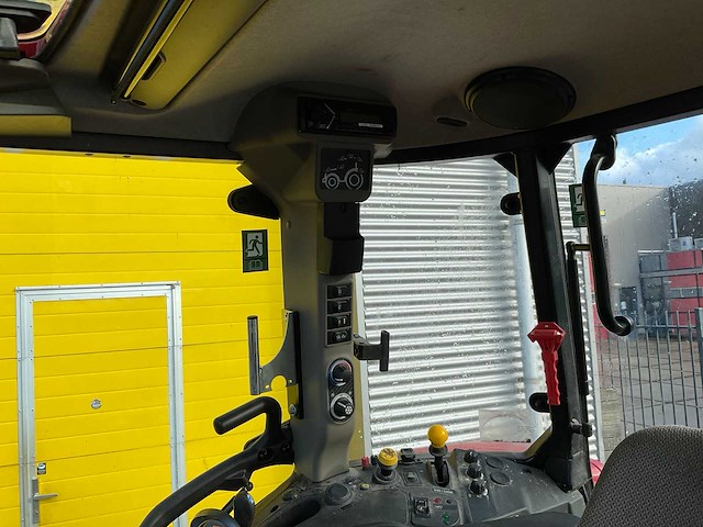 Case ih - luxxum 110 - 4-wheel drive tractor - 2019 - afbeelding 17 van  25