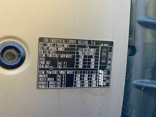 Case ih - luxxum 110 - 4-wheel drive tractor - 2019 - afbeelding 18 van  25