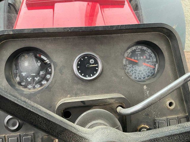 Case ih 1455 xl vierwielaangedreven landbouwtractor - afbeelding 11 van  21